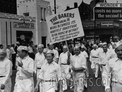 bakers union marching through the labor day parade