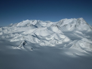 gordon wiltsie an aerial view of mount vinson antarcticas highest peak