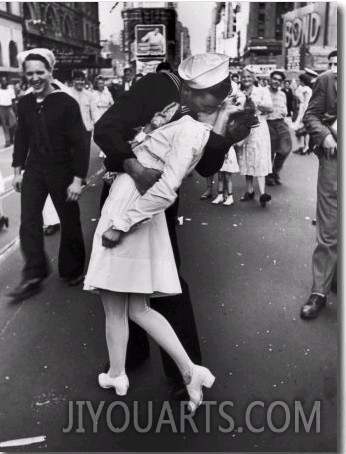 Kissing the War Goodbye, Times Square, May 8th, 1945
