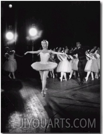 Ballerina Maria Tallchief Appearing in