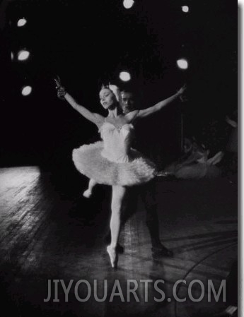 Ballerina Maria Tallchief Performing