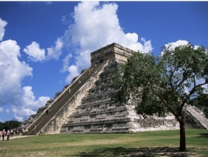 El Castillo Pyramid at Chichen Itza, Unesco World Heritage Site, Yucatan, Mexico, North America