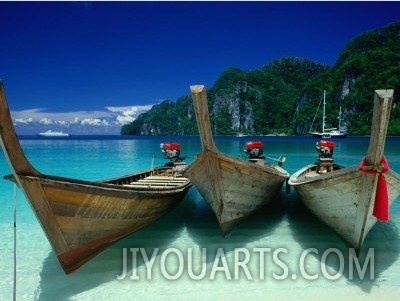 Longtail Boats at Ao Lo Dalam, Ko Phi Phi Don, Krabi, Thailand