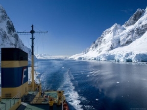 Lemaire Channel, Weddell Sea, Antarctic Peninsula, Antarctica, Polar Regions
